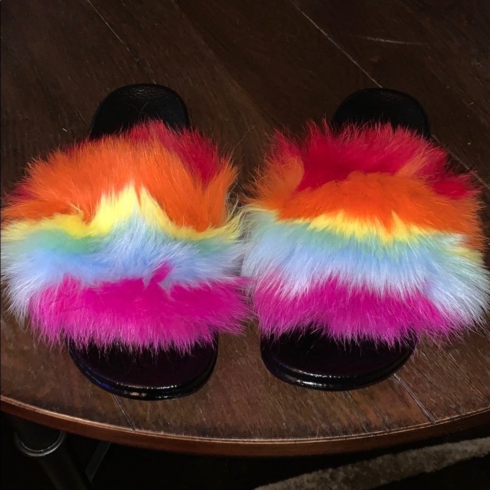 Women Fur slides